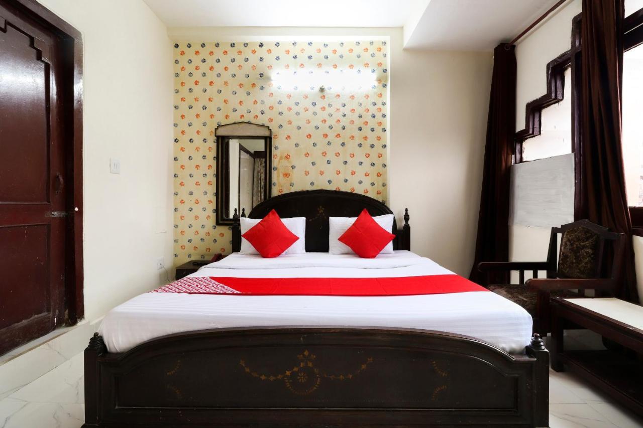 Oyo 40431 Hotel Amar Prem Lucknow Luaran gambar
