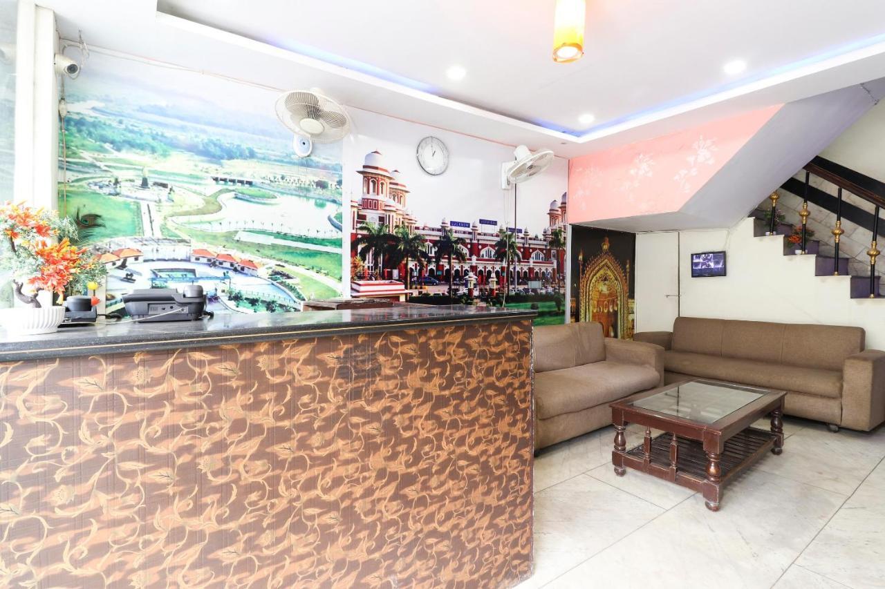Oyo 40431 Hotel Amar Prem Lucknow Luaran gambar